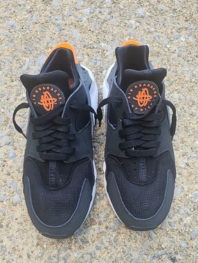 Nike Men’s Black & Orange Air Huarache Sneakers
